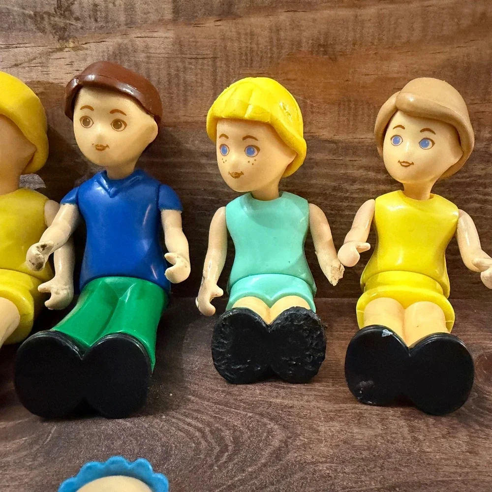 Fisher Price Little People Dollhouse Figures Lot Horse Cat Babies 11pc Vintage